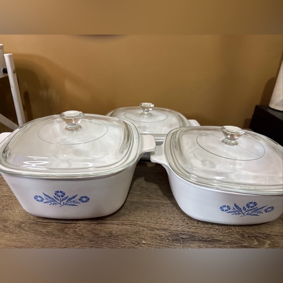 3 Vintage Corning Ware Cornflower Casserole Dish Pyrex Lids...